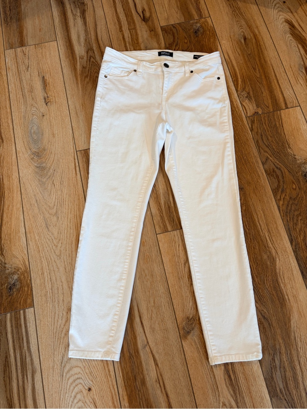 Women’s White Slim Stretch Jeans